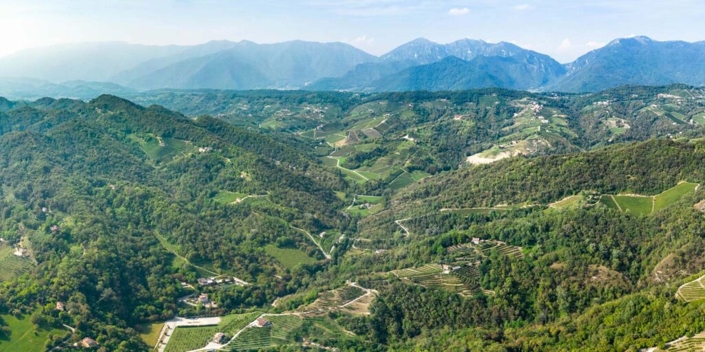 Veduta delle colline tra Refrontolo e Cison di Valmarino